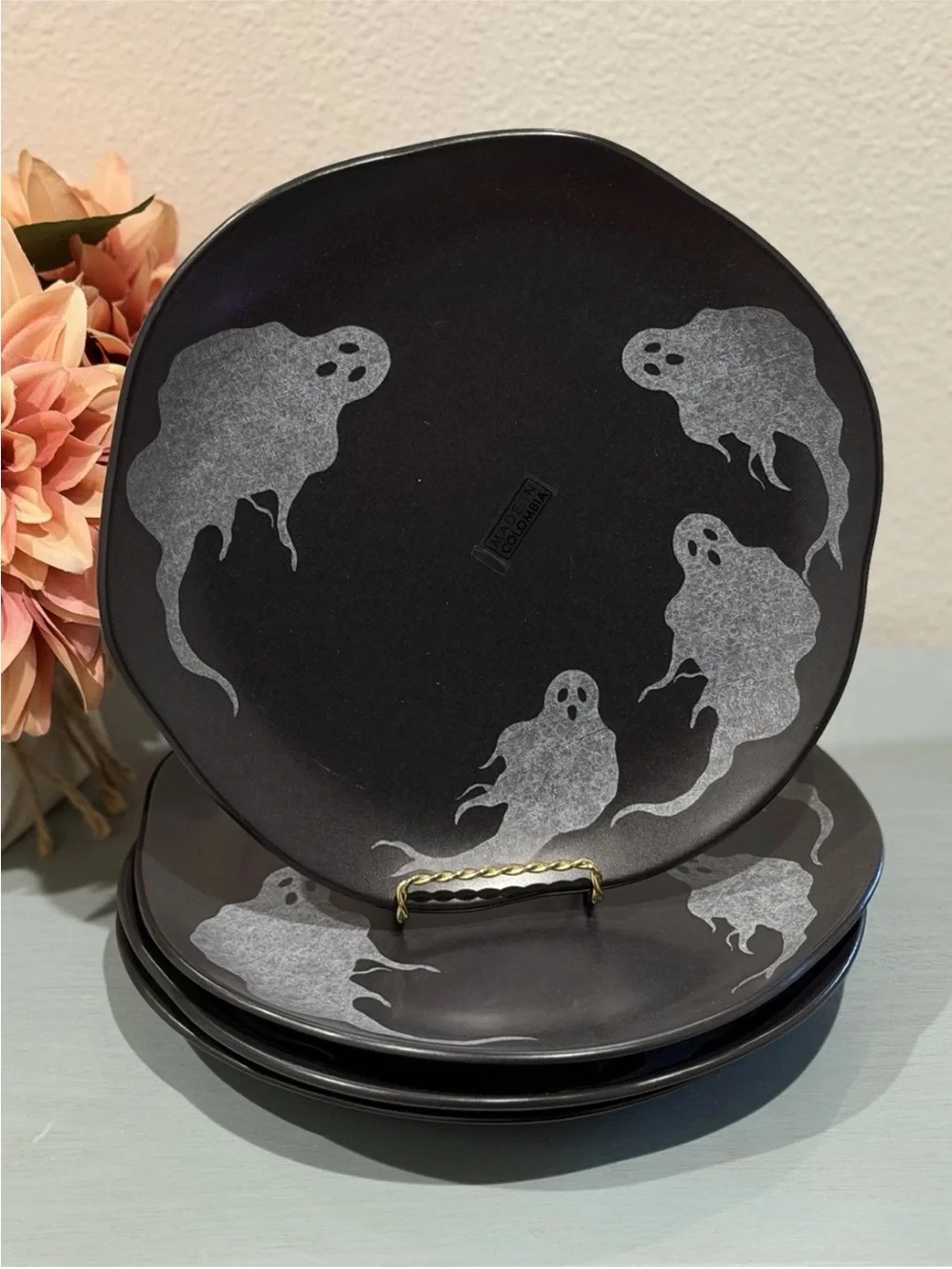 Corona Spooky Ghosts Halloween Dinner Plates Set of 4 10.5